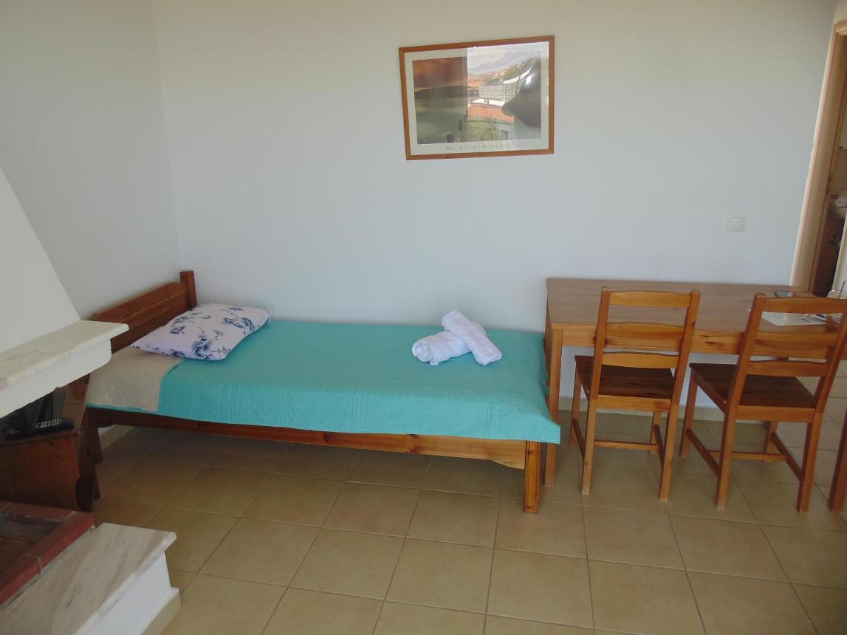 Vero Resort Apartmens Chaniotis Extérieur photo